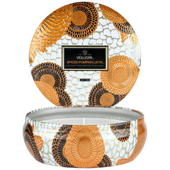 Voluspa tin avant-plan montrant l'étui et l'aspect décoratif bénéfice esthétique