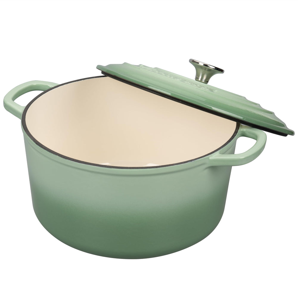 VORRINGARD comparaison taille avec main montrant capacité 6 quart, portion familiale