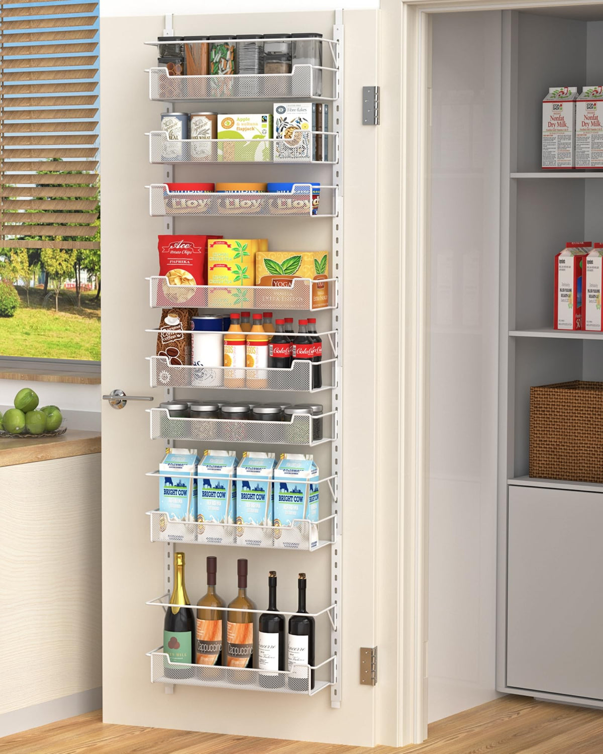VyGrow vue avant du produit accroché à la porte montrant rangement optimisé