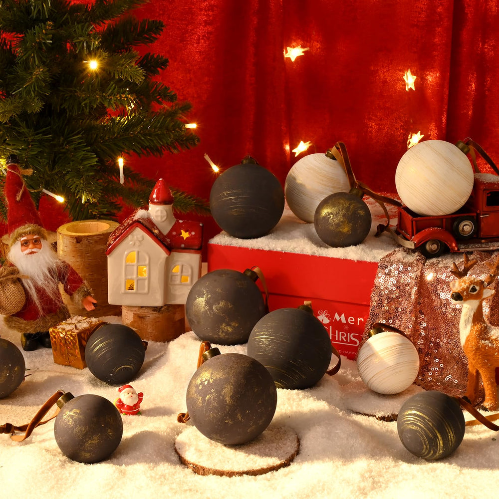 Waipfaru boules intégrées à une guirlande décor ajoutant profondeur décorative
