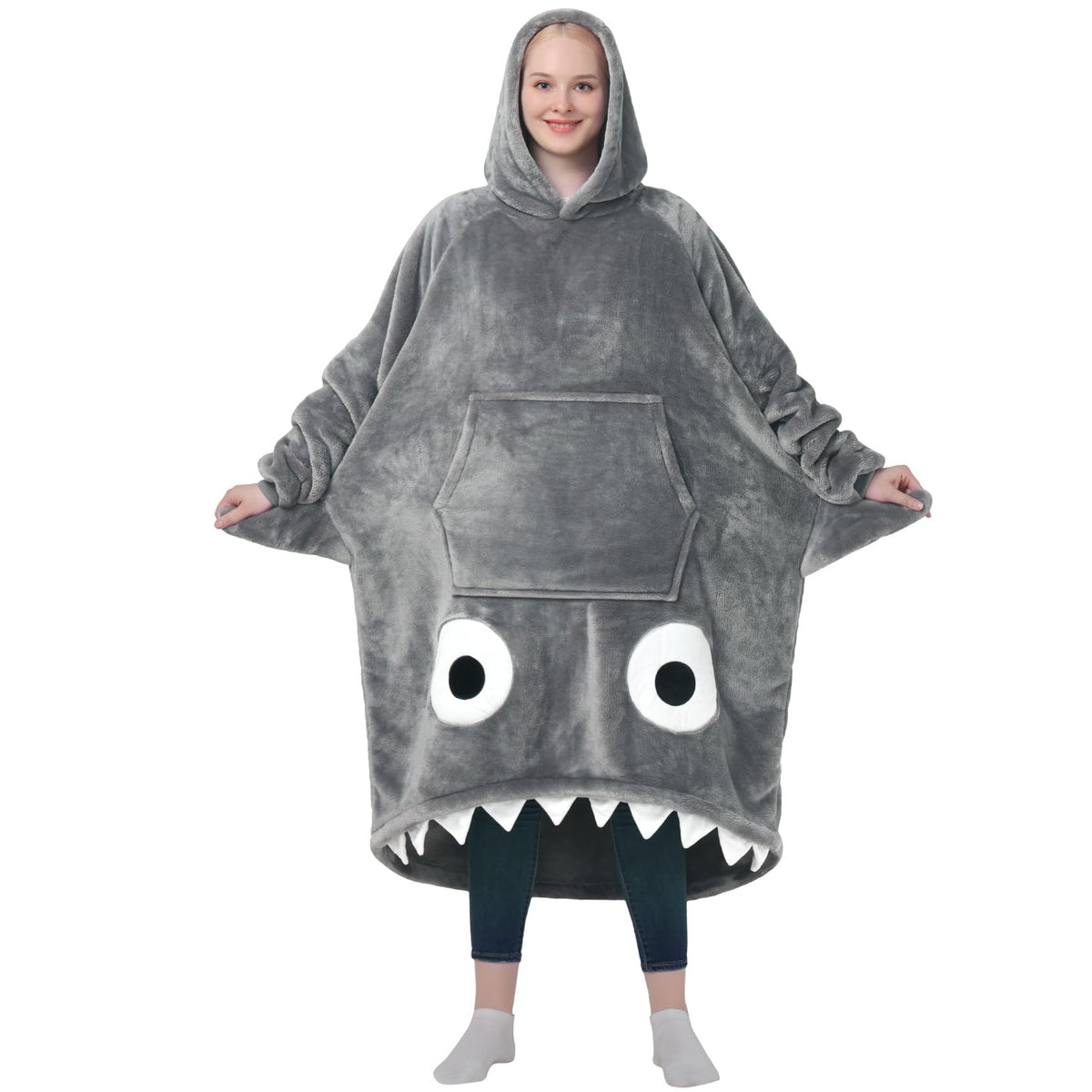 Waitu plaid capuche requin vue avant montrant confort et style