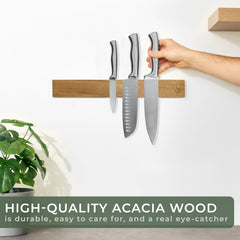 WALDWERK gros plan sur le grain d'acacia offrant protection douce des lames