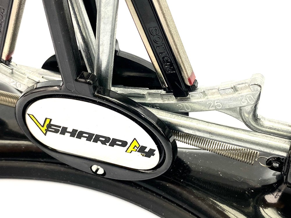 Warthog V-Sharp A4 en usage extérieur pour couteaux de chasse