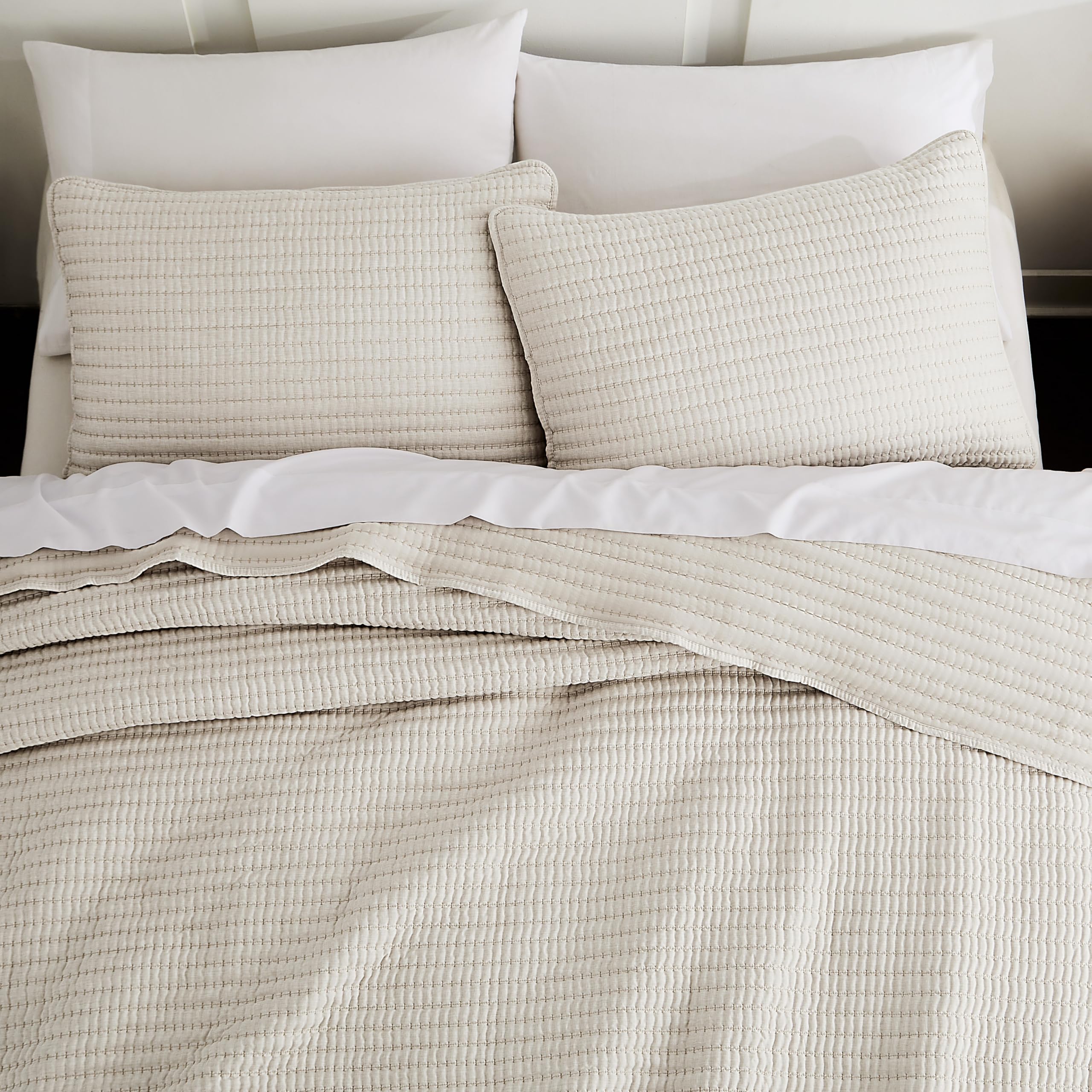 WDCOZY couette beige face entière montrant finition et confort