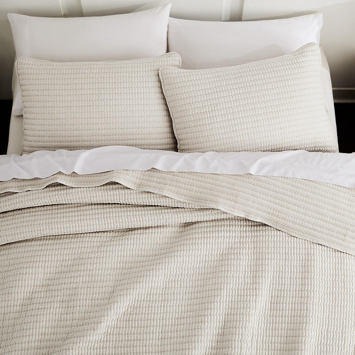WDCOZY couette beige face entière montrant finition et confort
