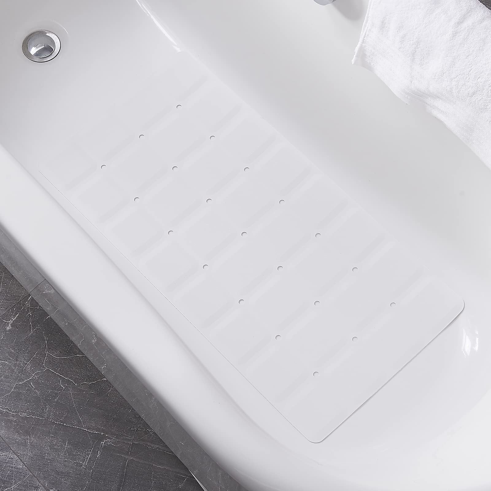 Webos tapis de bain recto montrant la surface antidérapante et confort