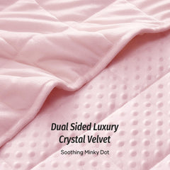 Wemore gros plan minky dot montrant texture douce et toucher apaisant