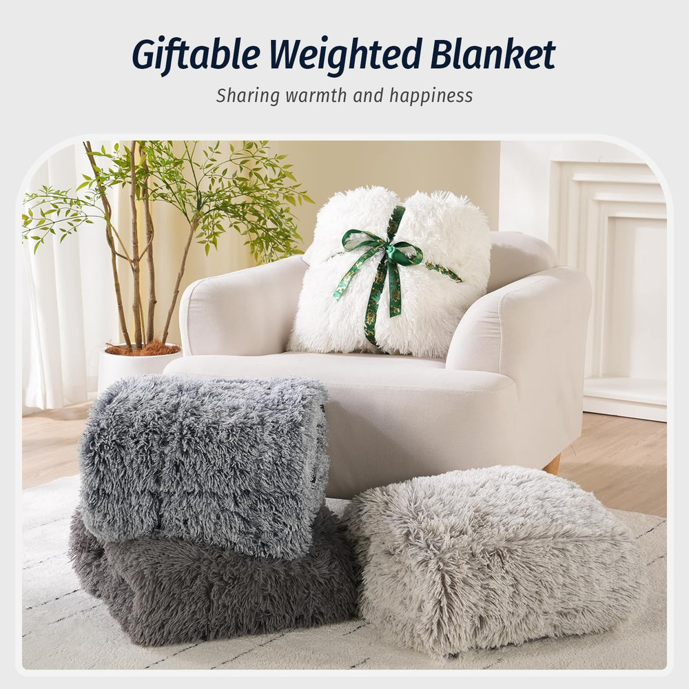 Wemore couverture en utilisation sur canapé créant ambiance relaxante