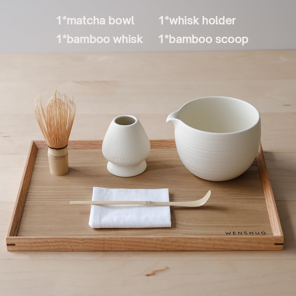 WENSHUO bol avec matcha frothé montrant texture crémeuse