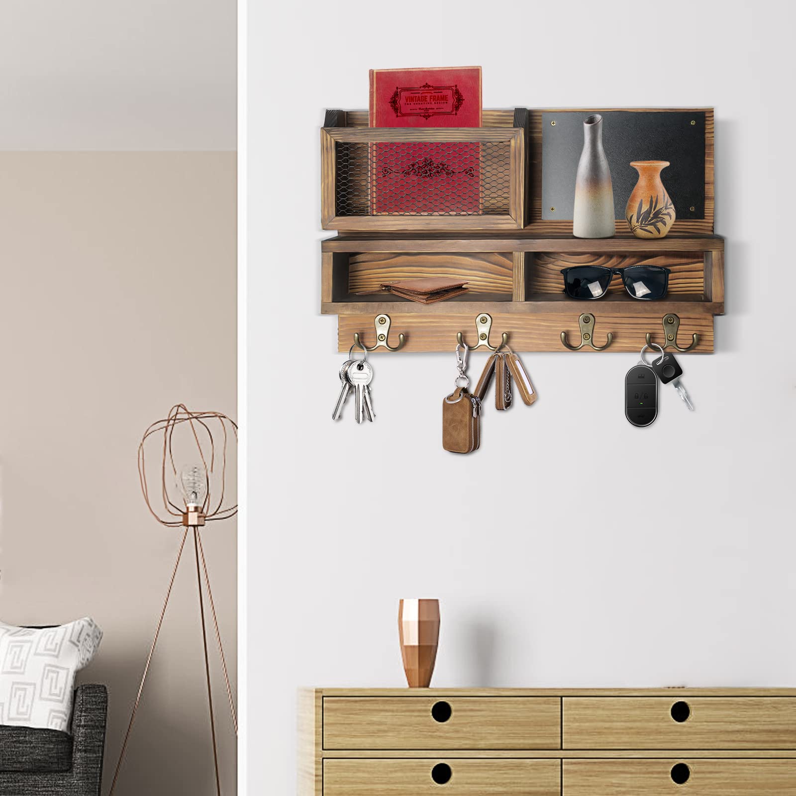 WEWEOW comparaison de taille avec main pour illustrer dimensions compactes pratiques