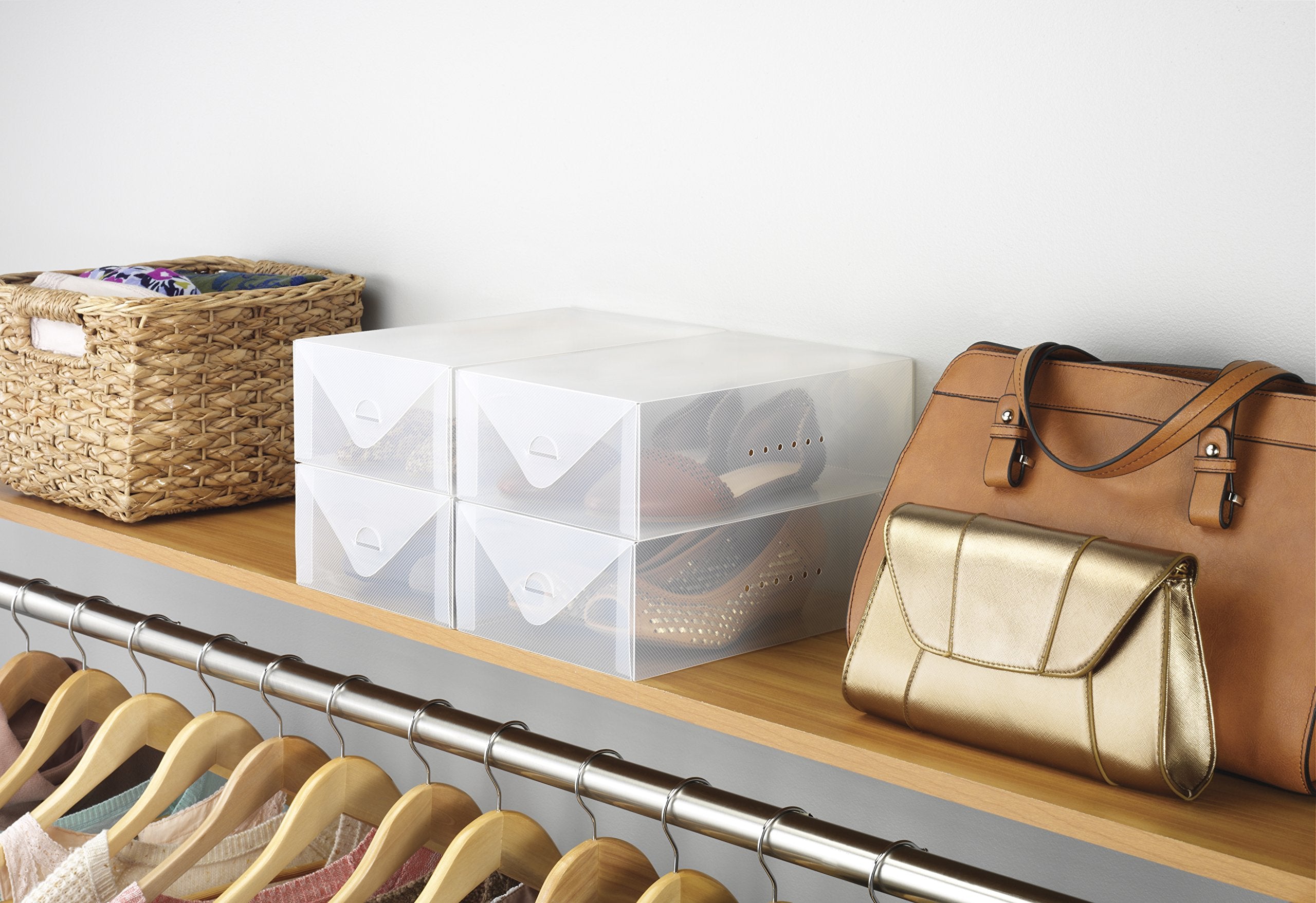 Whitmor boîte en usage dans placard optimise rangement et accès