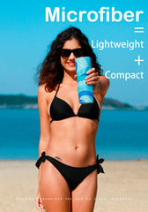 Widdonen serviette pliée en format compact tenant dans une main, gain de place