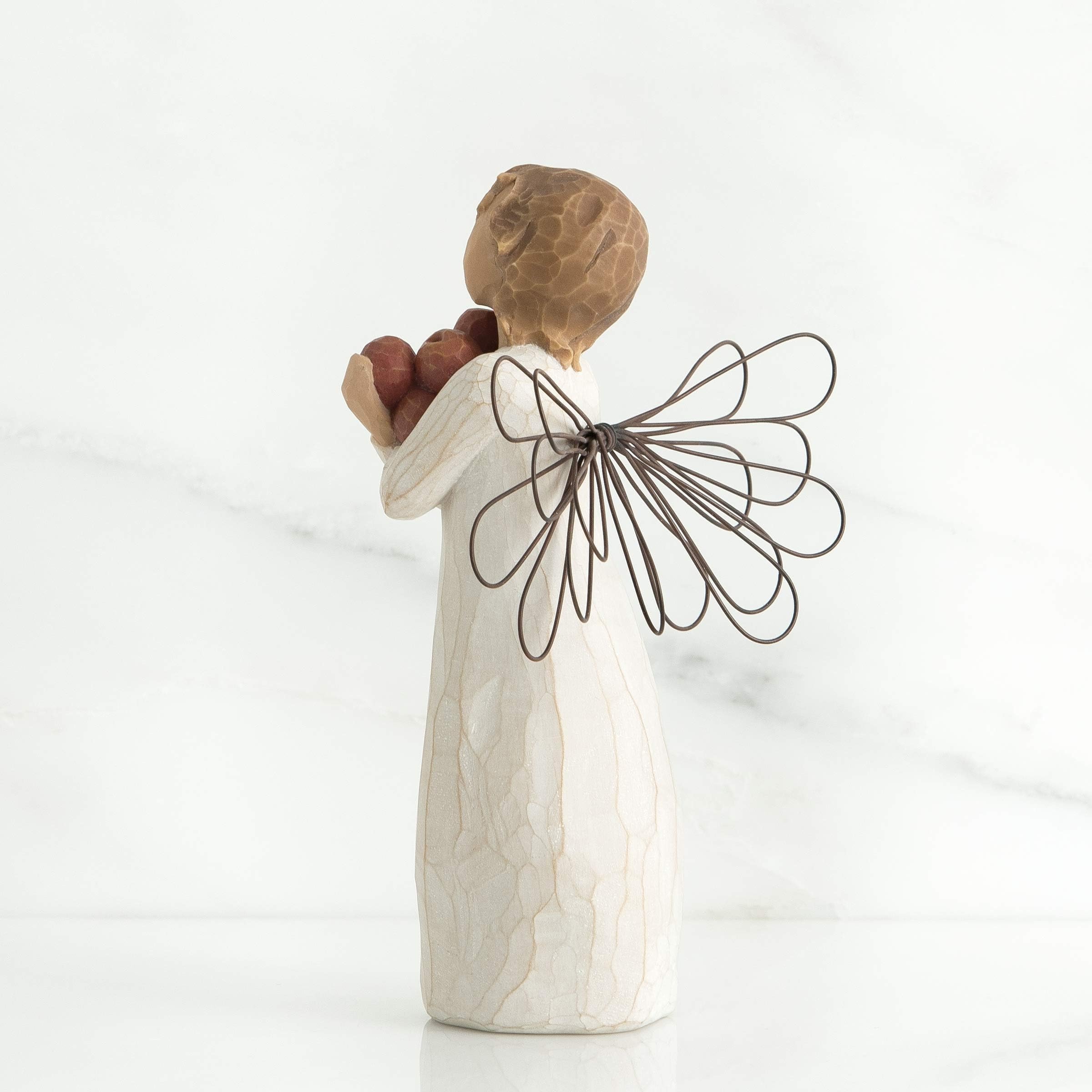 Willow Tree comparaison taille avec tasse, montre dimensions pratiques