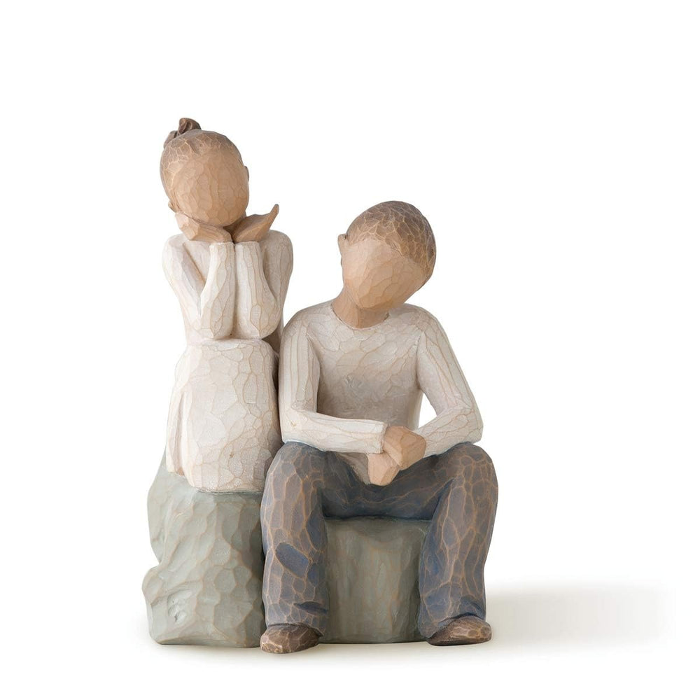 Willow Tree figurine frère et sœur face, expression tendre et décor polyvalent