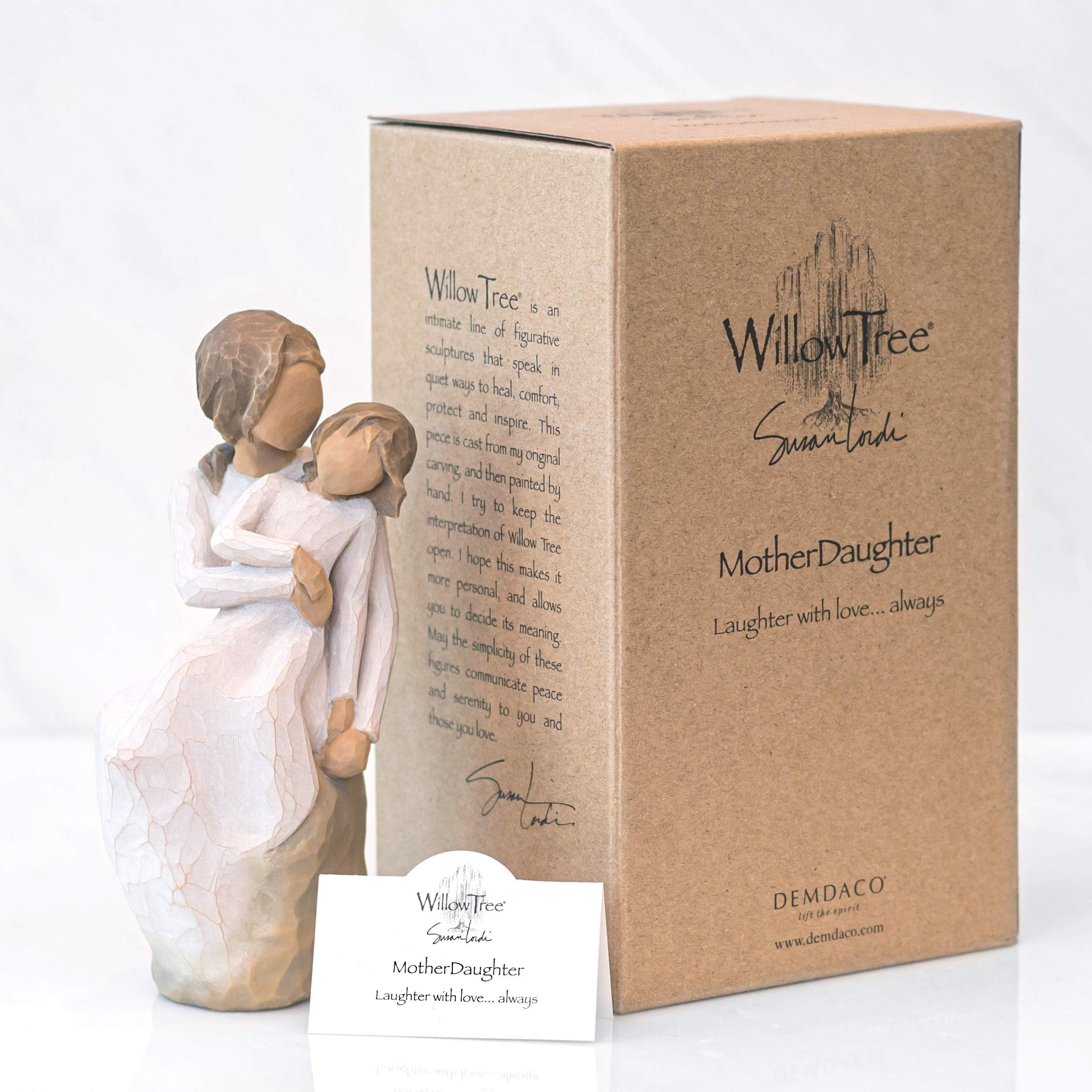 Willow Tree carte d’accompagnement inscrite « Laughter with love… always » comme message