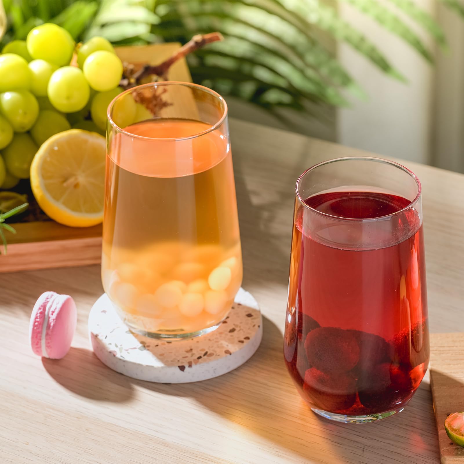 Wlasss prise en main du verre démontrant forme courbée et confort