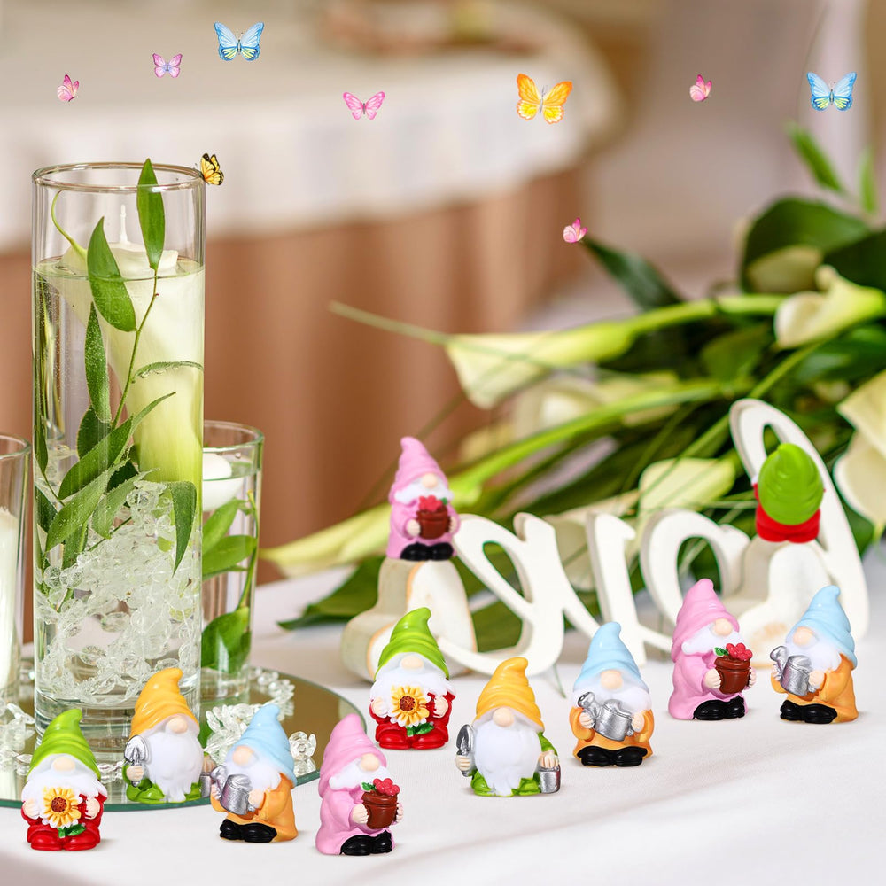 Groupe Wonderjune avec quatre modèles illustrant diversité décorative