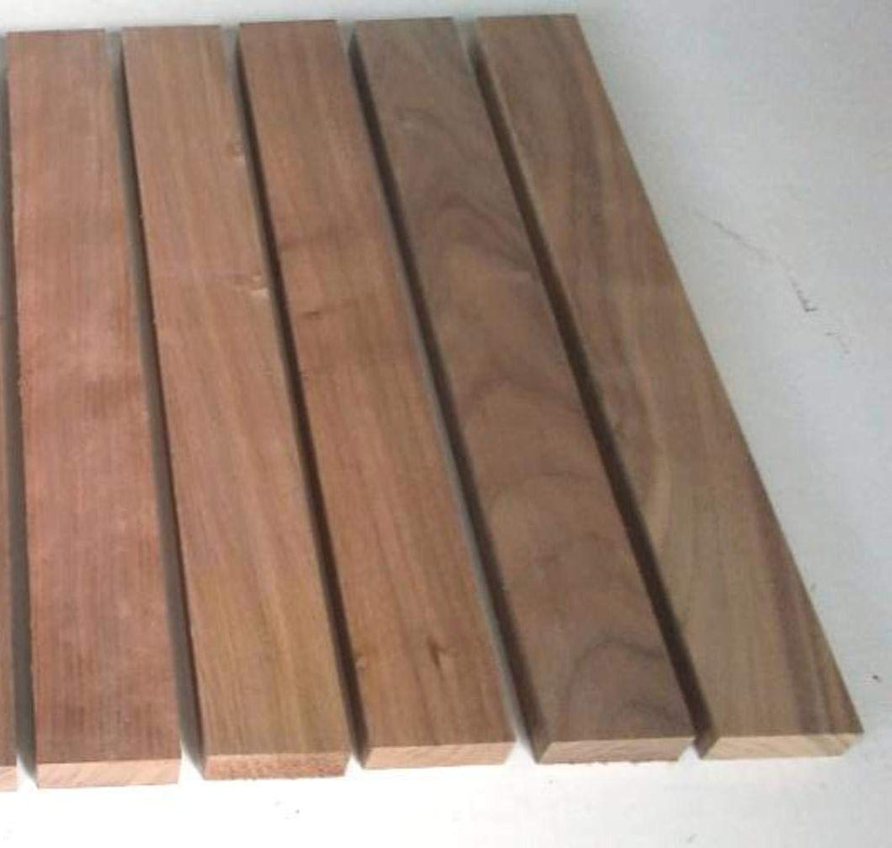 Wood-Hawk gros plan grain du cerisier offrant teinte chaude
