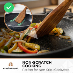 Woodenhouse spatule wok en action, protège les revêtements antiadhésifs
