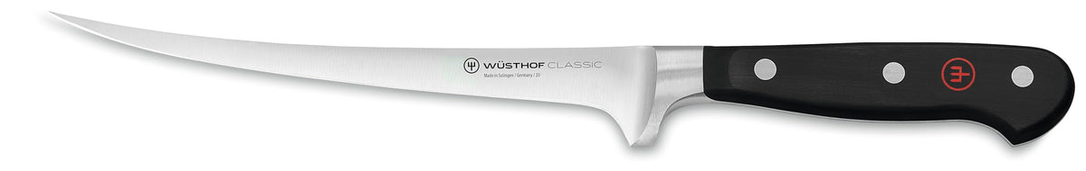 WÜSTHOF couteau face avant montrant la lame et le manche, précision de coupe