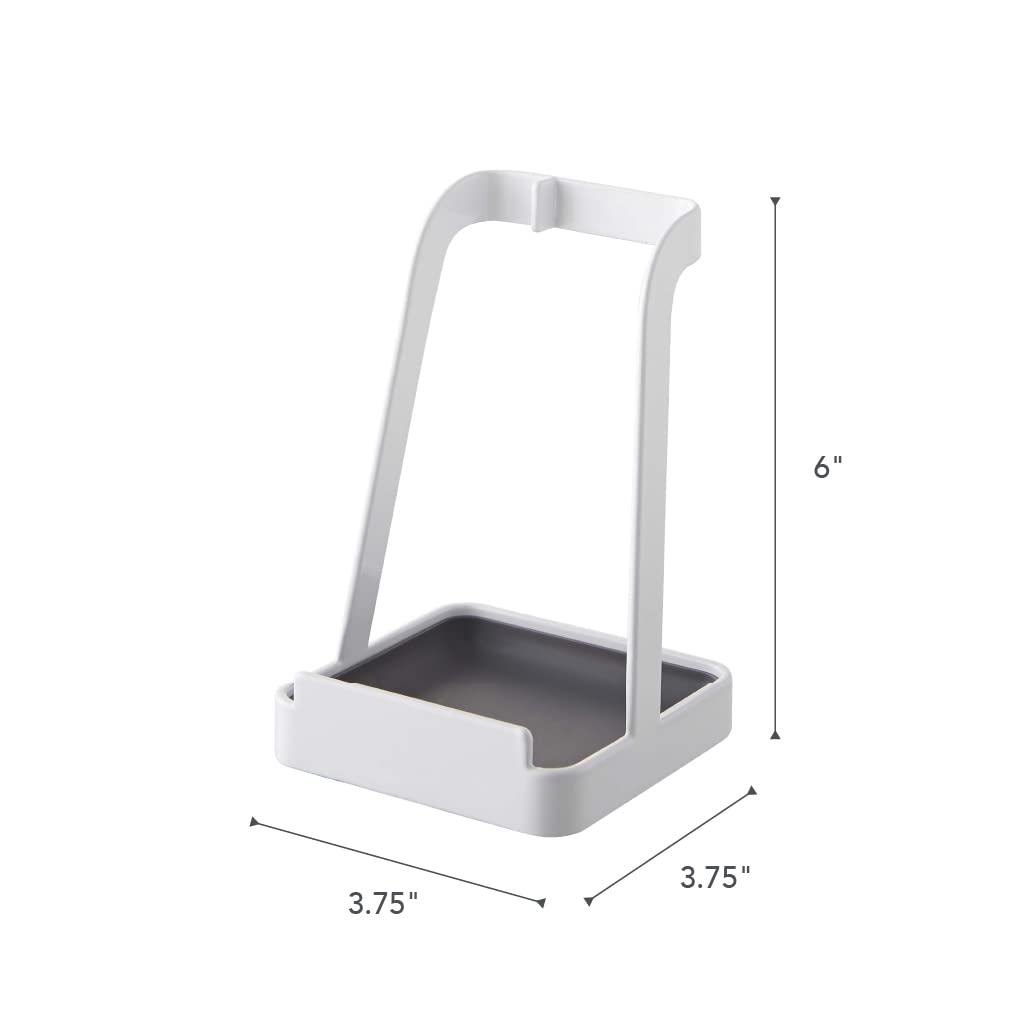 YAMAZAKI comparaison taille avec ustensiles, design compact