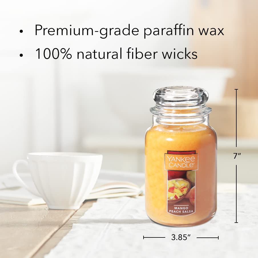 Yankee Candle bougie en usage dans un salon apportant une ambiance chaleureuse