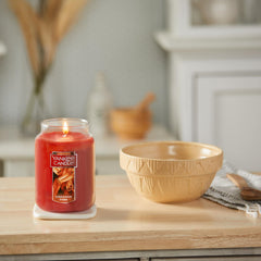 Yankee Candle bougie allumée créant chaleur et atmosphère accueillante