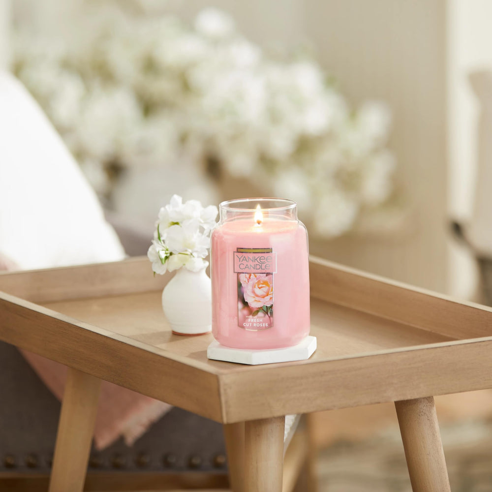 Yankee Candle détail de la mèche en fibre naturelle garantissant une flamme stable