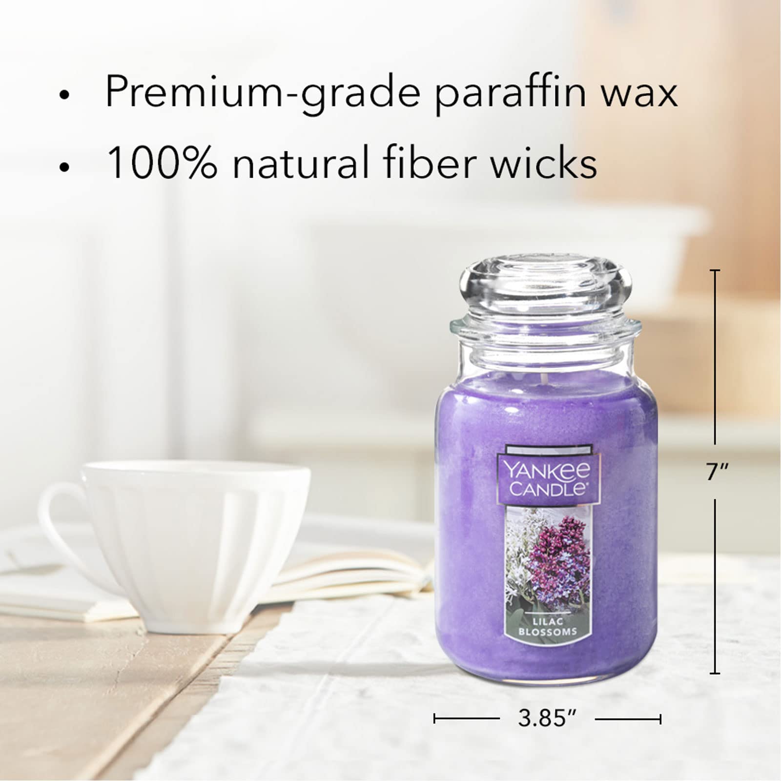 Yankee Candle bougie allumée en salon, crée ambiance chaleureuse