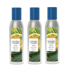 Yankee Candle spray devant packaging montrant l'emballage pratique et l'usage immédiat