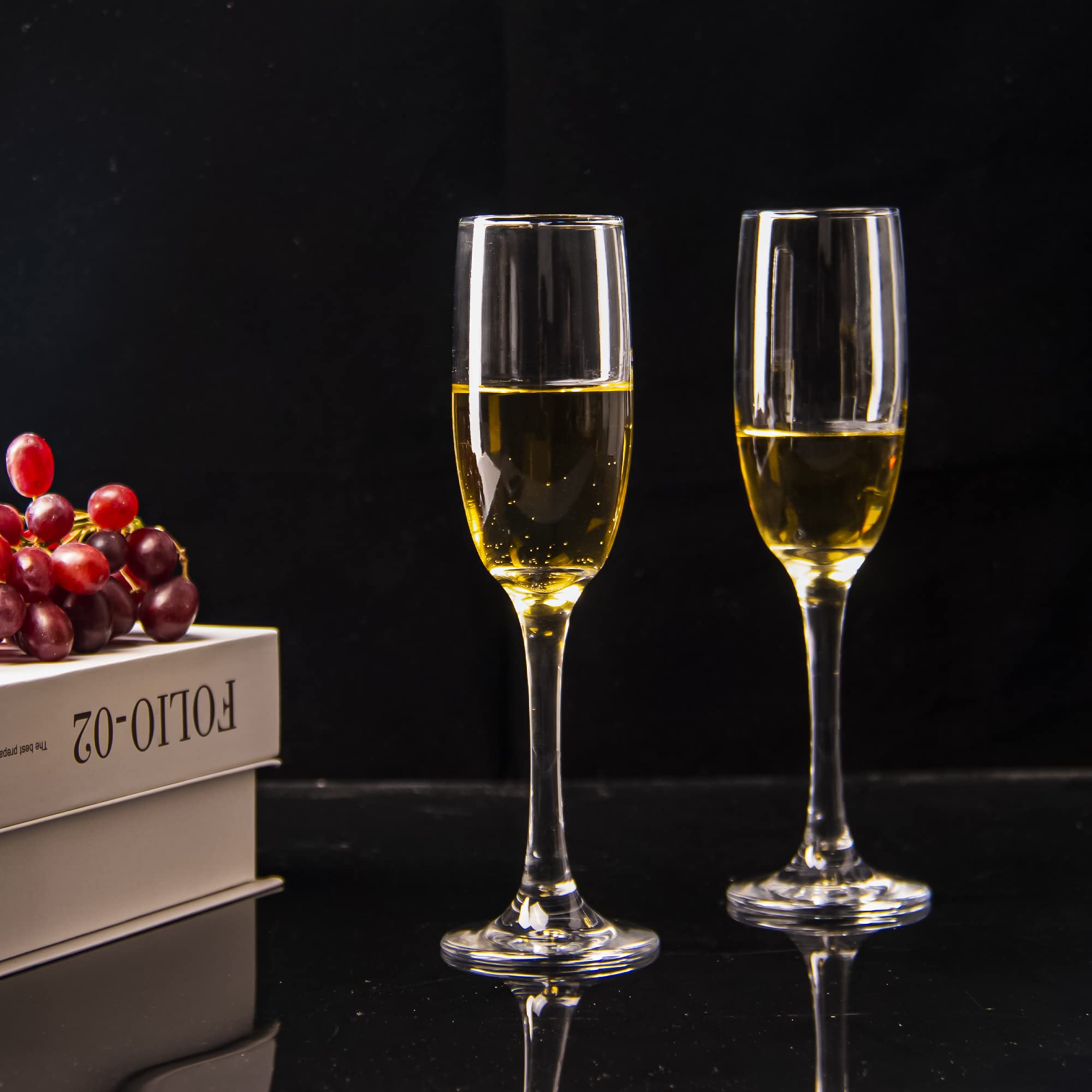 YARYOUNG ensemble 12 verres ordonnés prêt pour banquet ou mariage