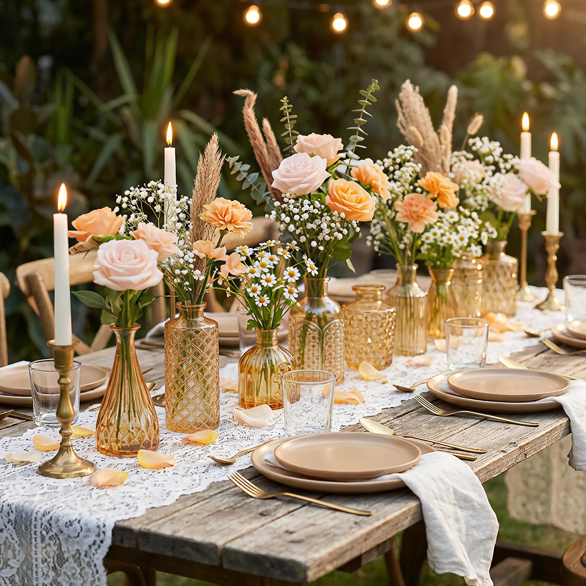 yasali vases décorant une table de réception, look rustique chic instantané