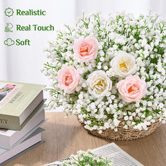 Yastouay gros plan des petites fleurs blanches, aspect réaliste et doux