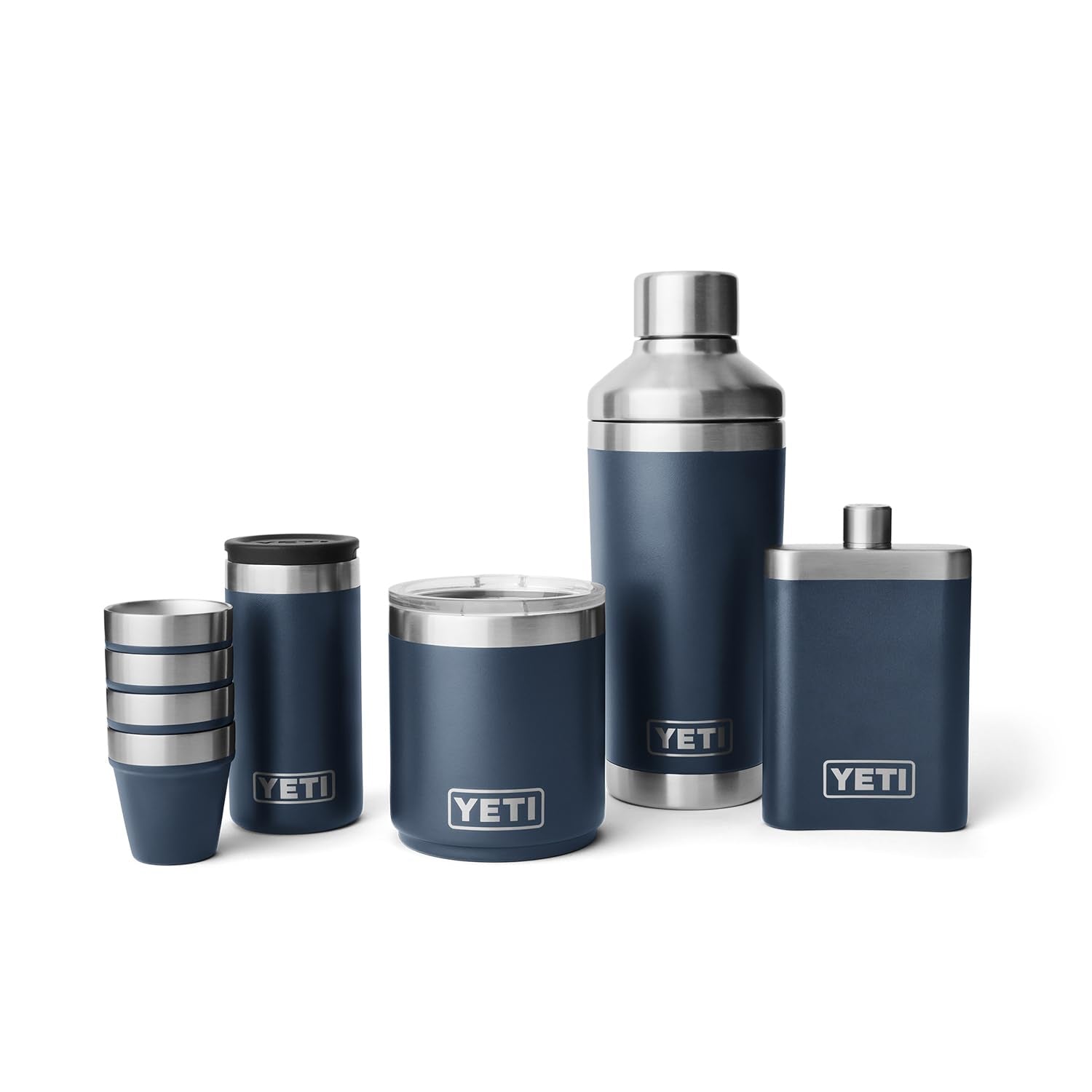 YETI flasque posée en extérieur pour usage rando et style de vie outdoor