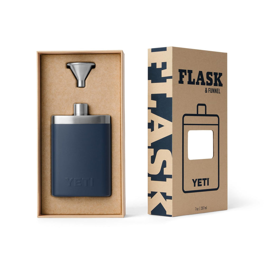 YETI flasque ouverte montrant goulot étroit facilitant l'usage précis