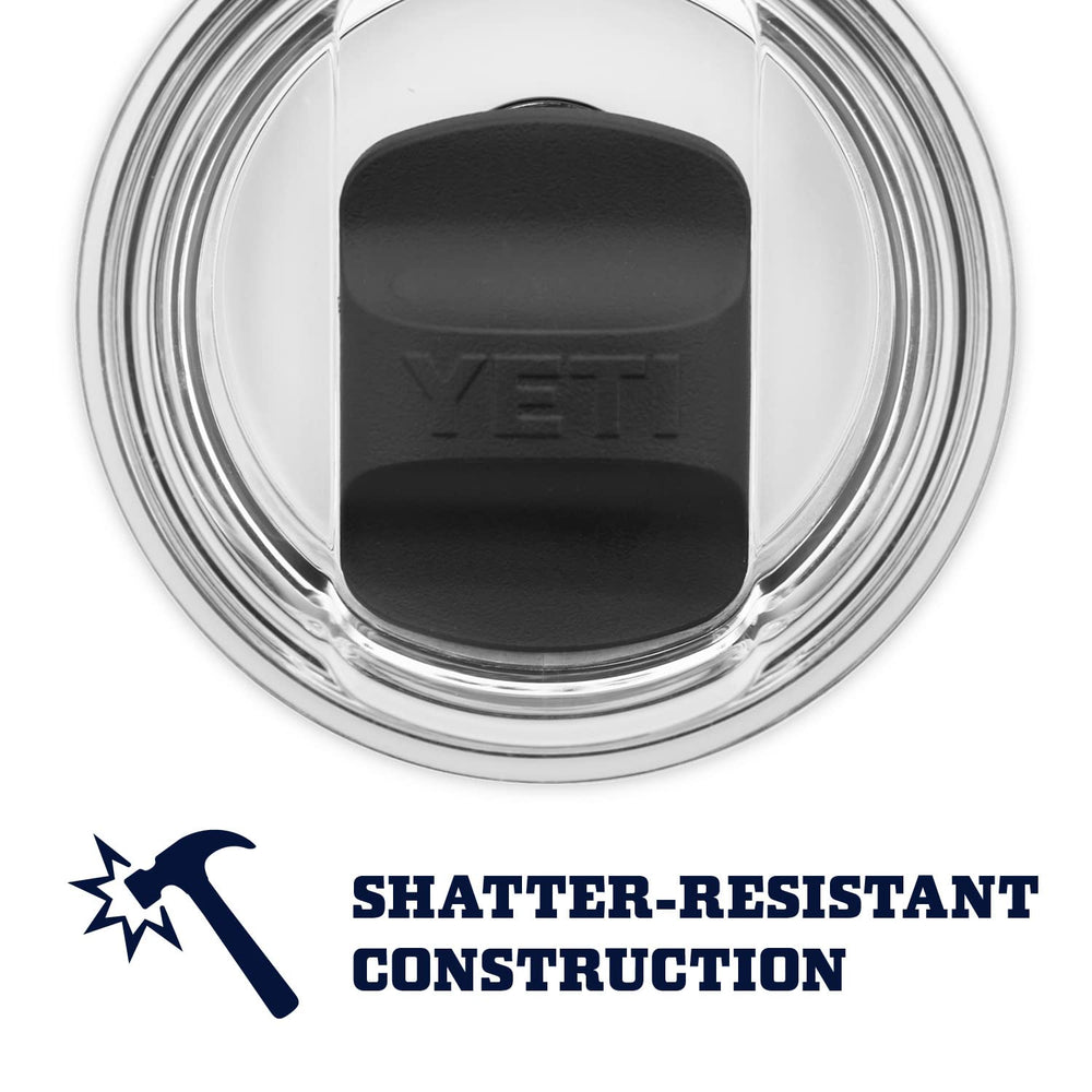YETI Rambler comparaison taille à la main démontrant sa compacité utile