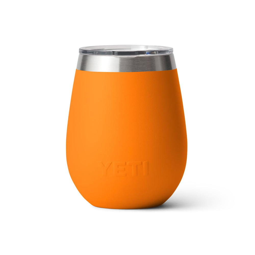 YETI Rambler 10 oz utilisé lors d'un pique-nique conservant la boisson