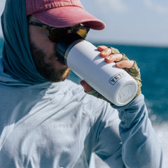 YETI Rambler gros plan acier 18/8, résistance et hygiène