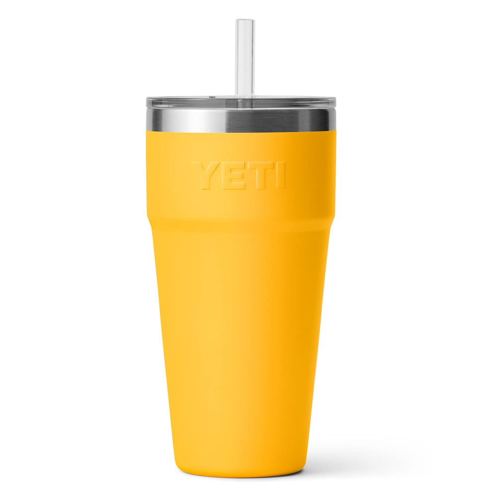 YETI Rambler à côté d'objets, comparaison de taille et adaptation porte-gobelet