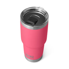 YETI Rambler gros plan Duracoat montrant résistance et maintien de la couleur