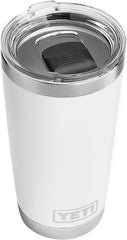 YETI Rambler MagSlider couvercle montrant la fermeture magnétique pratique