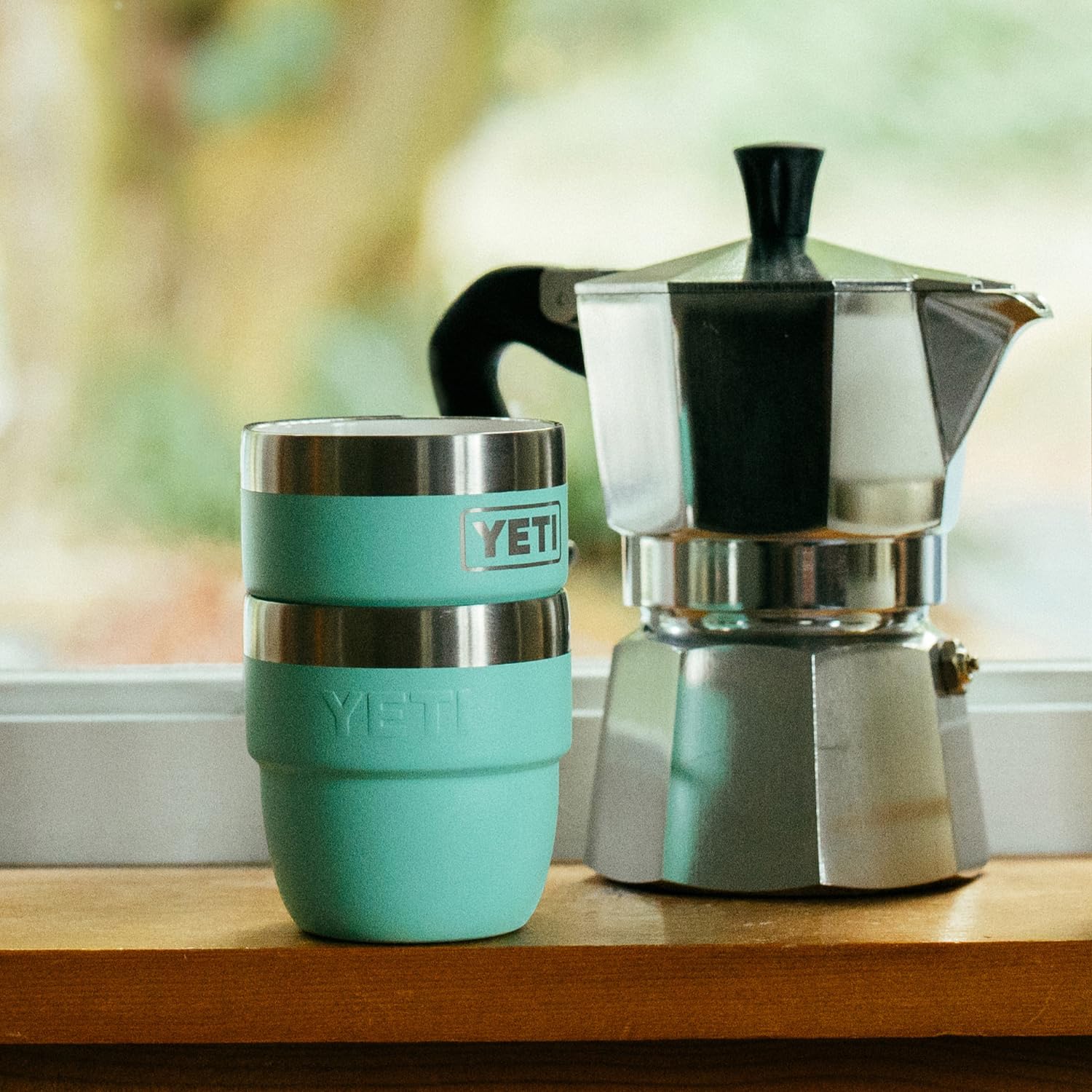 YETI Rambler pack de deux dans boîte montrant contenu du lot