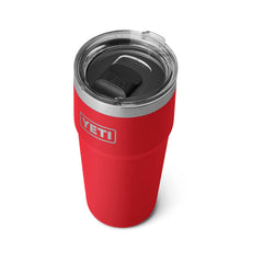 YETI Rambler face Rescue Red montrant design robuste et couleur durable