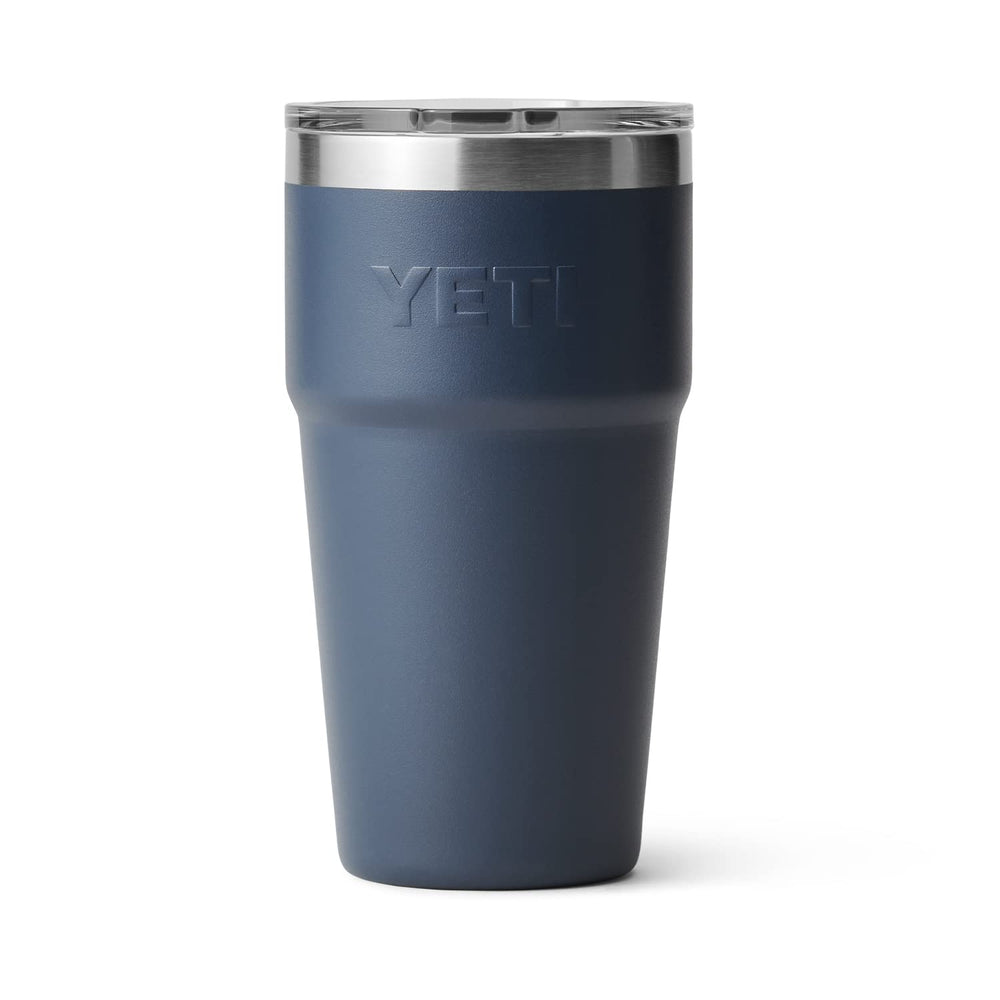 YETI Ramblers empilés illustrant le rangement compact et la facilité de stockage