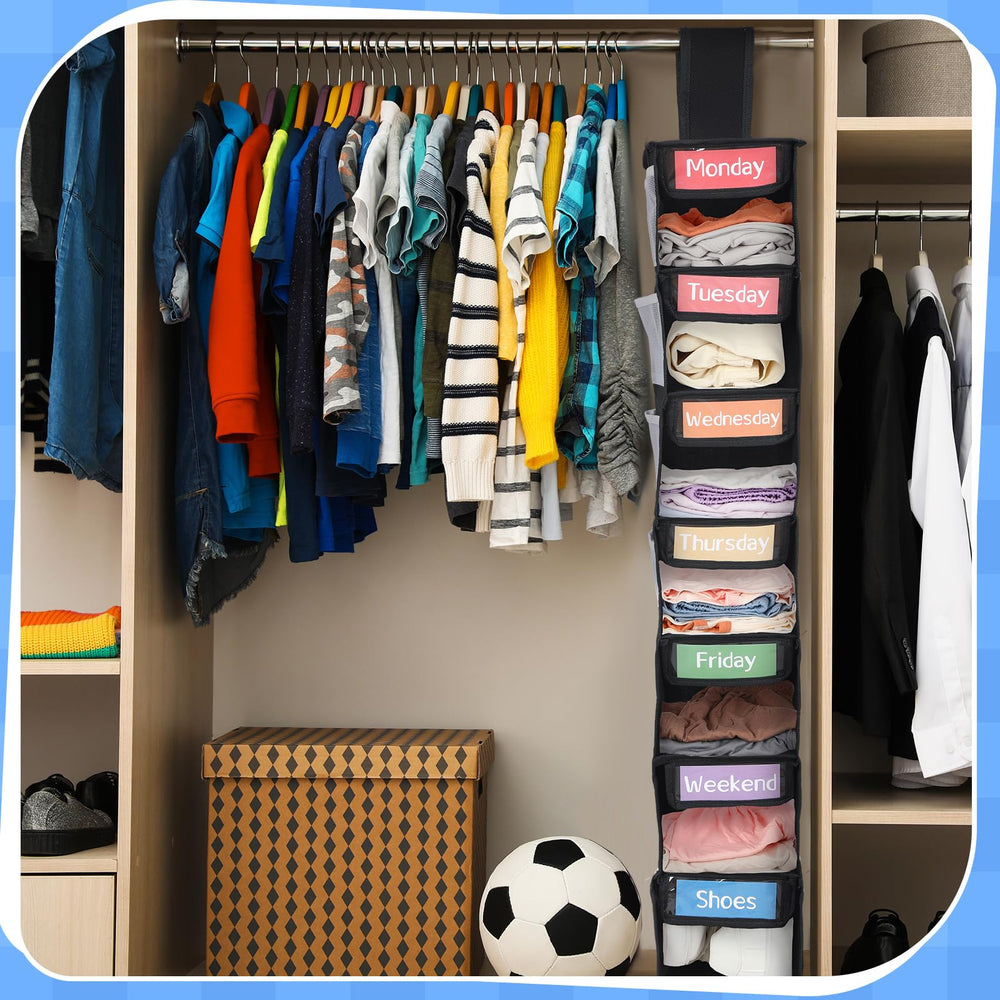 Yeyeplum organisateur en situation dans placard d'enfant, rangement quotidien simplifié