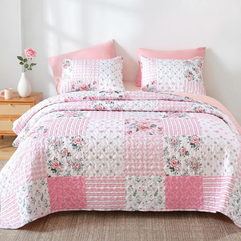 YIKUSH couette ensemble complet vue frontale apportant une chambre accueillante
