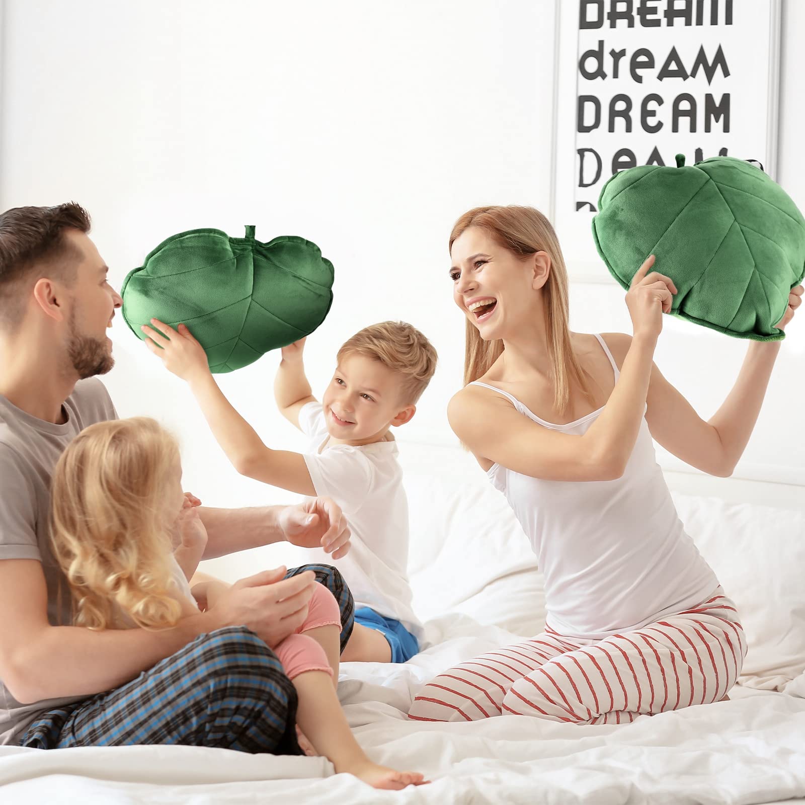 Yookeer coussin en décor de chambre créant ambiance zen et touche botanique