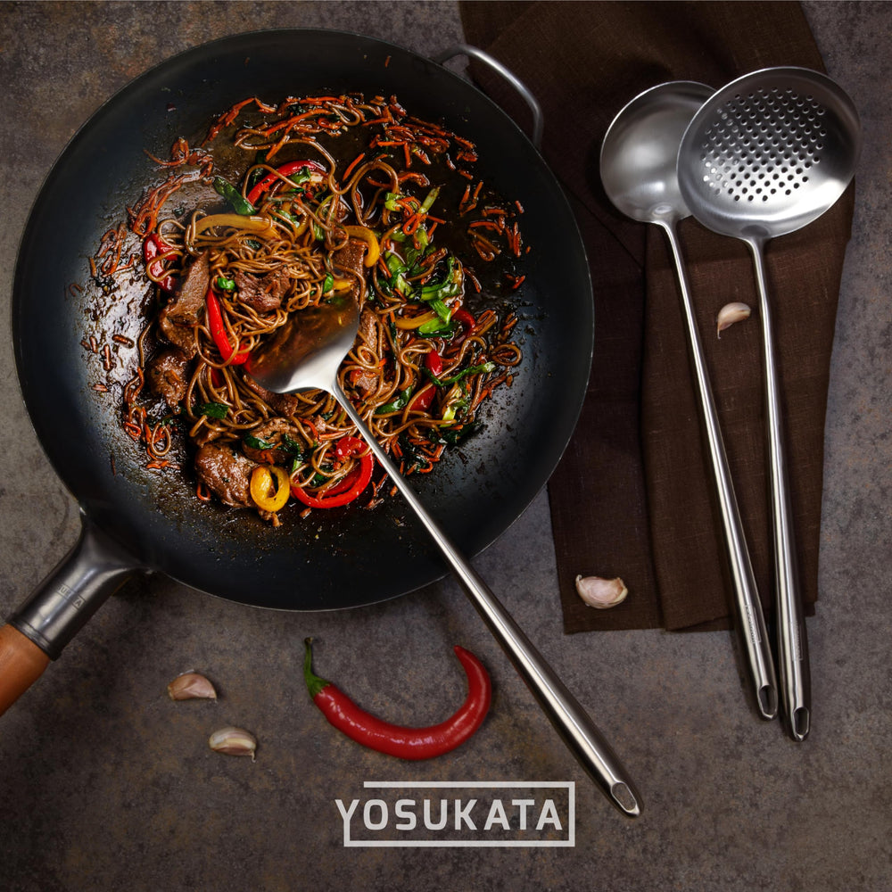 YOSUKATA comparaison taille main montrant longueur sûre de 17 pouces
