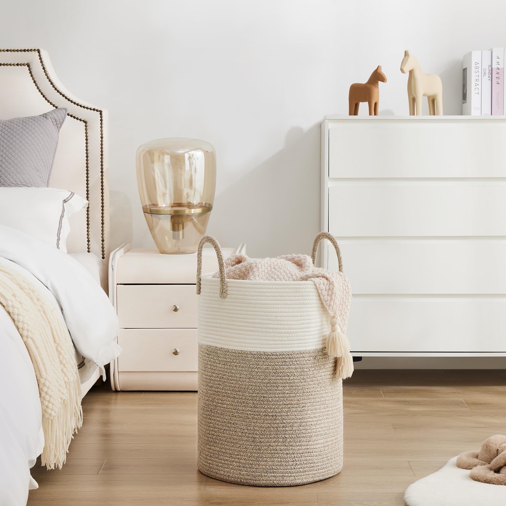 YOUDENOVA panier intégré dans chambre décor nordique utile rangement