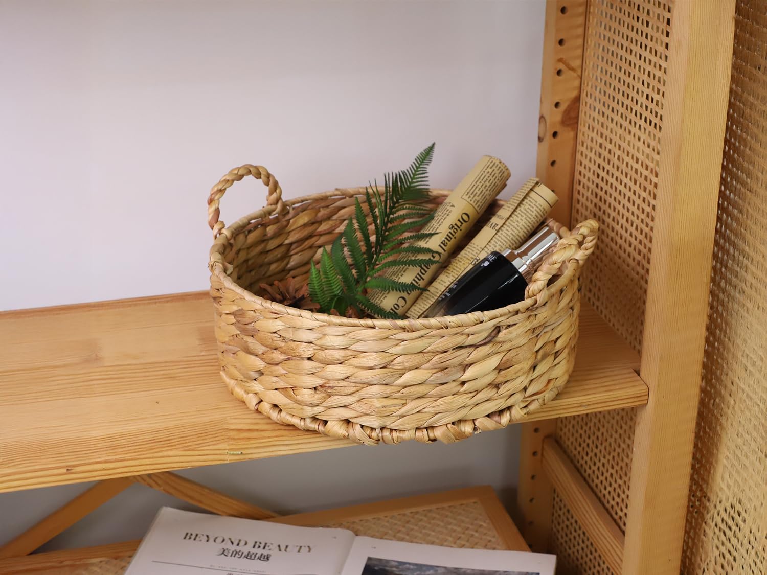 YRLSOTGE panier intégré à une déco de salon, apporte chaleur naturelle